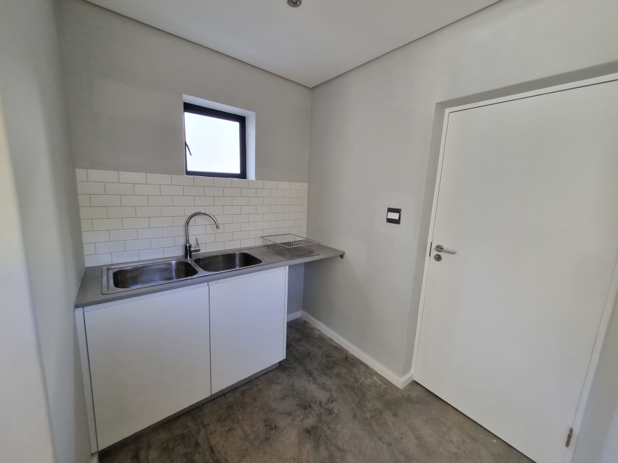 To Let 3 Bedroom Property for Rent in Croydon Western Cape